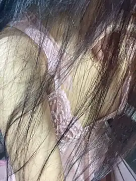 Mina048 webcam