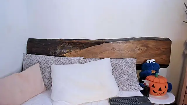 Abrilqueen webcam