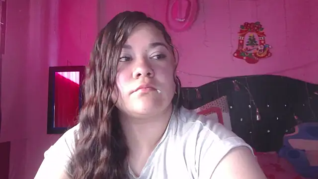 NikkiRous_ webcam