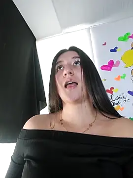 MerlyG_ webcam