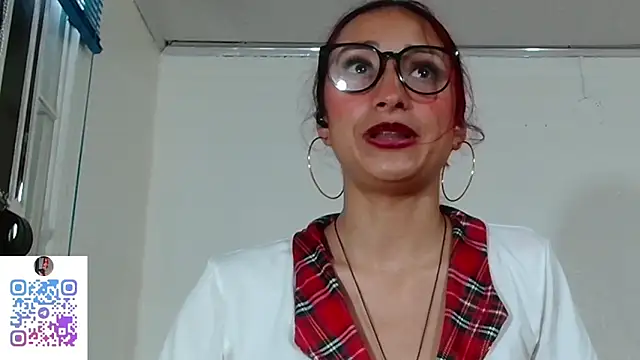 Ulala_Sqt18 webcam