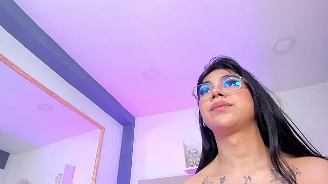RoseCassie webcam