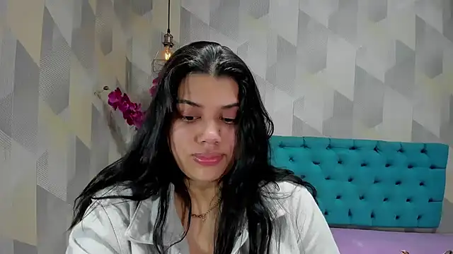 lindabrees - LindaBreeS's free webcam