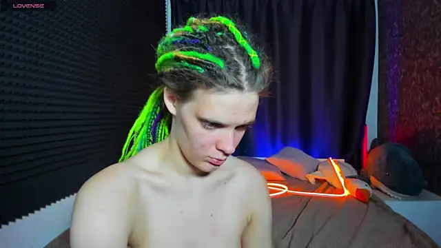 KIKI_Krash