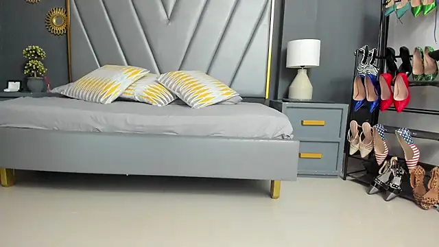 BrendaAdams_ webcam
