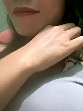 Ellie-03 webcam