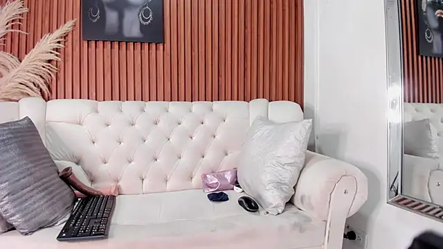 EvamilfXXX webcam