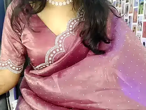 your_Tanu_02 webcam