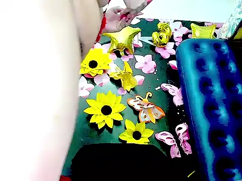 DirtyKhloy webcam