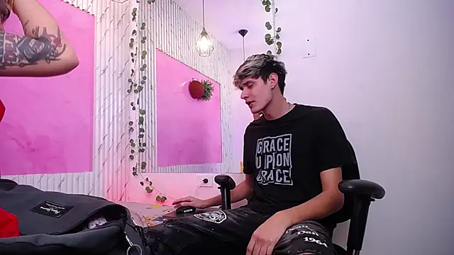 TheLustCoven webcam