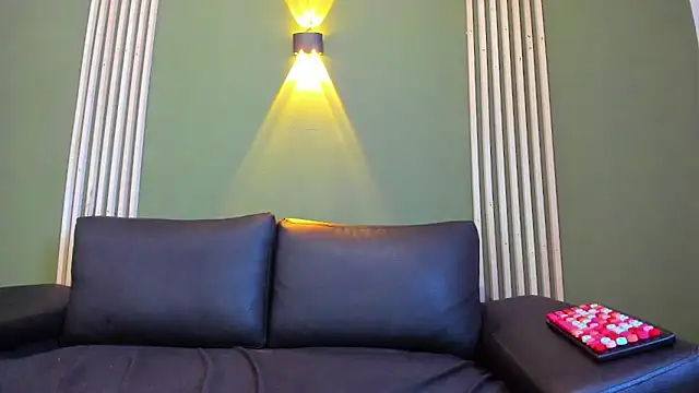 ChloeTurner_ webcam