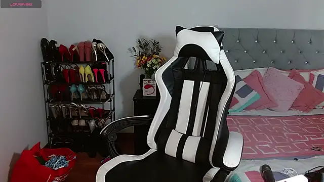isabella_rossse webcam