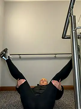  Strongqueen chat room