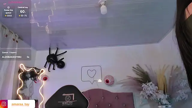 Amara_tay webcam