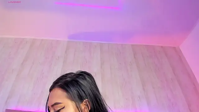 Kendra_kobein webcam