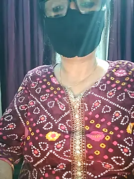 Aishwaryaa_69 webcam