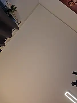 LessiaMia webcam