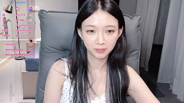 NiNi-baby520 webcam