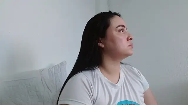 isabel_24_gil webcam