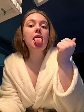 DeniMilkyyyyy webcam
