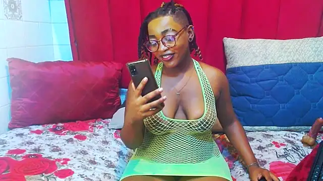 SultryCocoBabe webcam