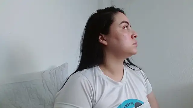 isabel_24_gil webcam