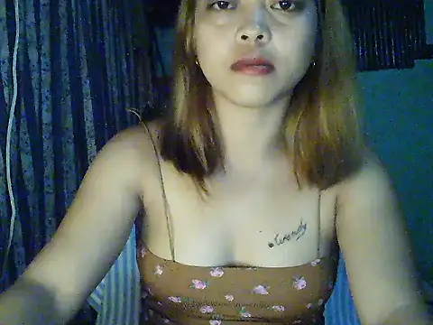 AsianKelly69 webcam