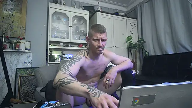 BIG_CHOPPA_747 webcam