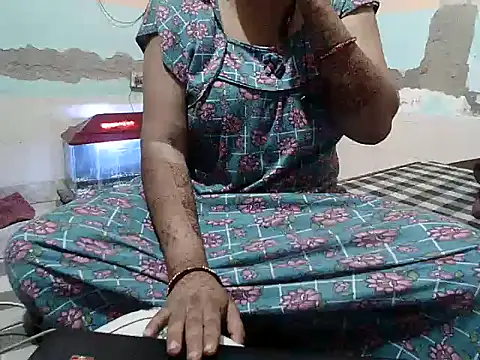 YOUR_RAHI48 webcam