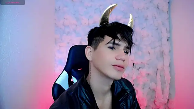 Tayson_Rivers webcam