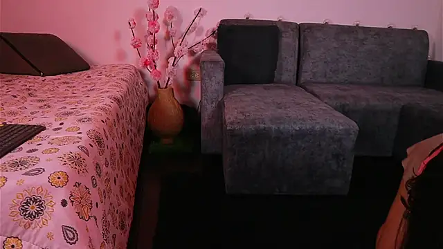 kathieandpovcock1 webcam