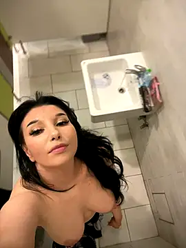 Tisha_Busty webcam