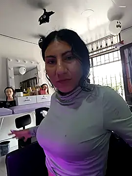 Lucyfoox webcam