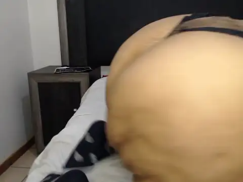 iamSunflower900 webcam