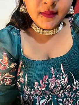 anshi_qeen (F young) - boobs massage with chocolate serum😋😋😋