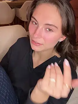 SophiiaStarr webcam