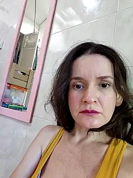 Anita Rojas (_anita_rojas)