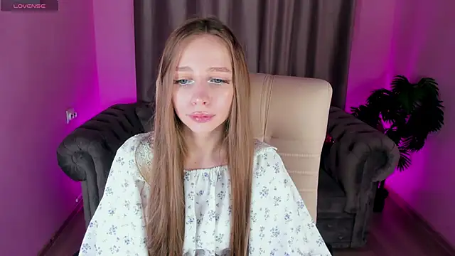 Amy_Waynee webcam