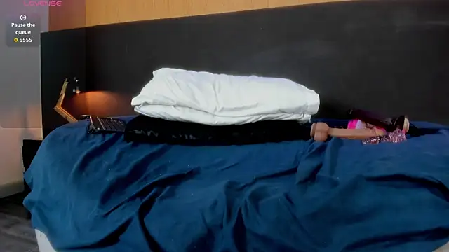 Dakota_Monroe webcam