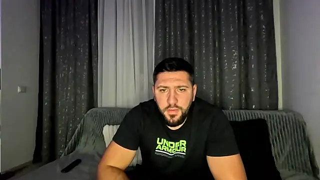 Gold_Alpha_Boy webcam