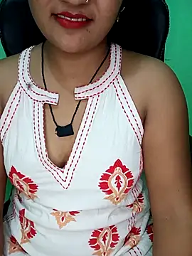 rashmi_011 - Rashmi_011's free webcam