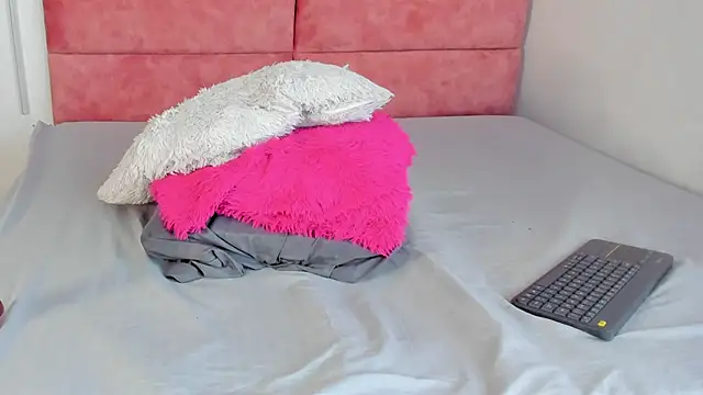Hanna_lens