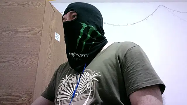 Black_Scorpion91 webcam