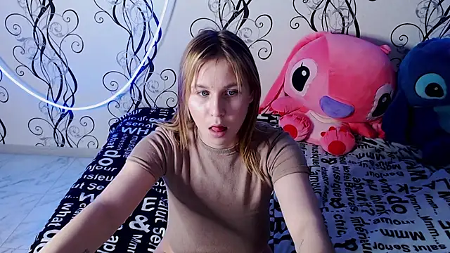 RoyAngela webcam