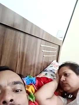 Mahira_sharma01 webcam