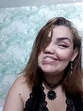 MayaLuna1 webcam