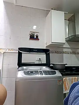 karina_warthon webcam