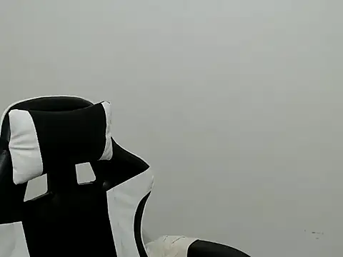 hugecock_petite