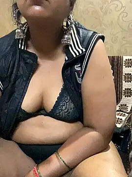 Meera_xxx webcam