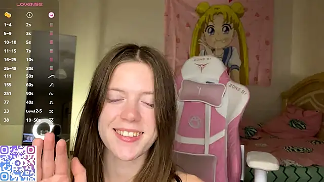 VibeQueenLucy webcam